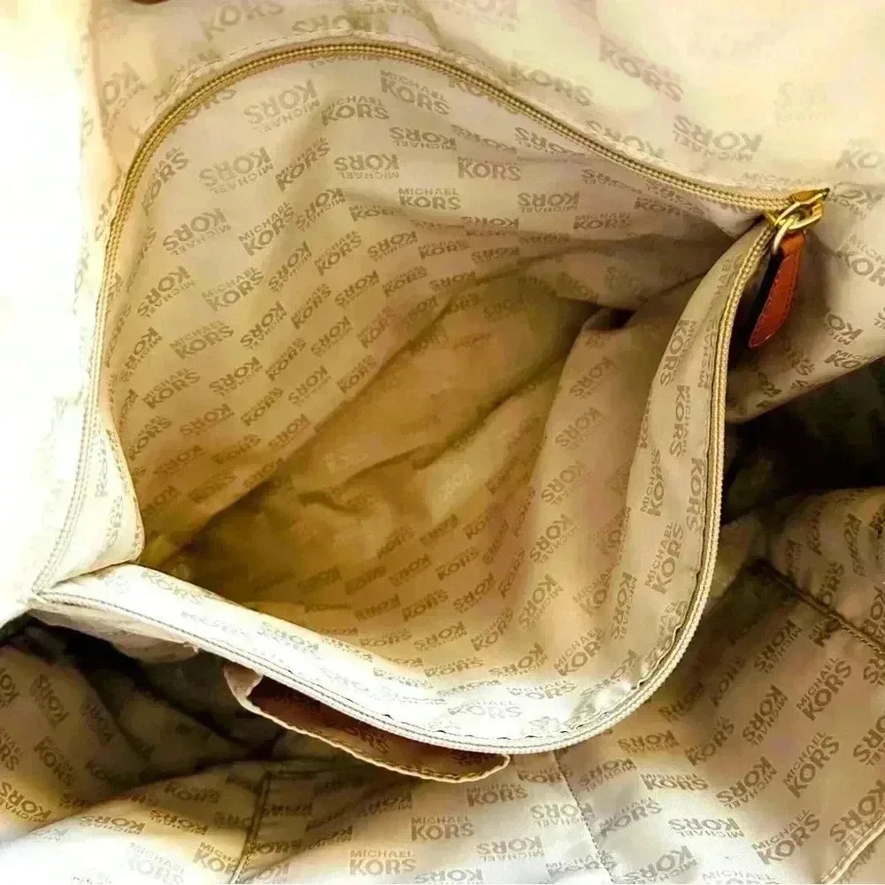 Micheal Kors Large Leather Tote